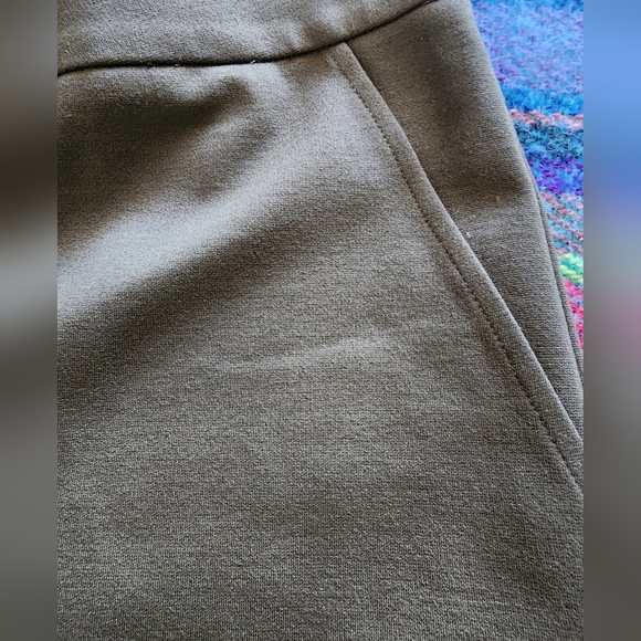 New Michael Kors Pullon Flare Pants. Size L - Picture 4 of 5